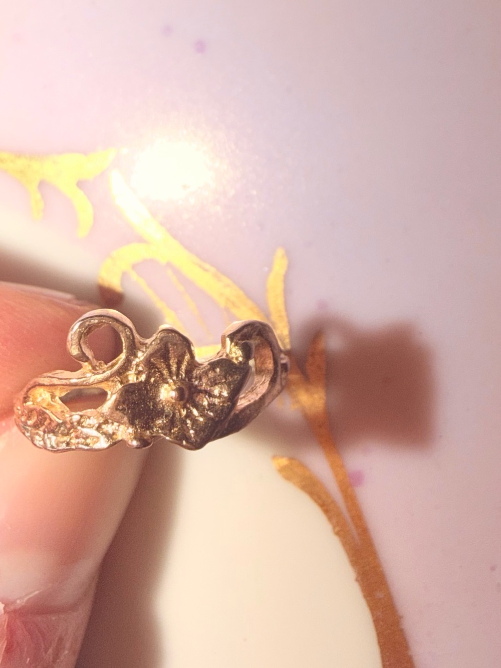 Gold Floral Accent Women’s Ring - Unbranded